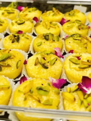 basbousa with pistachio